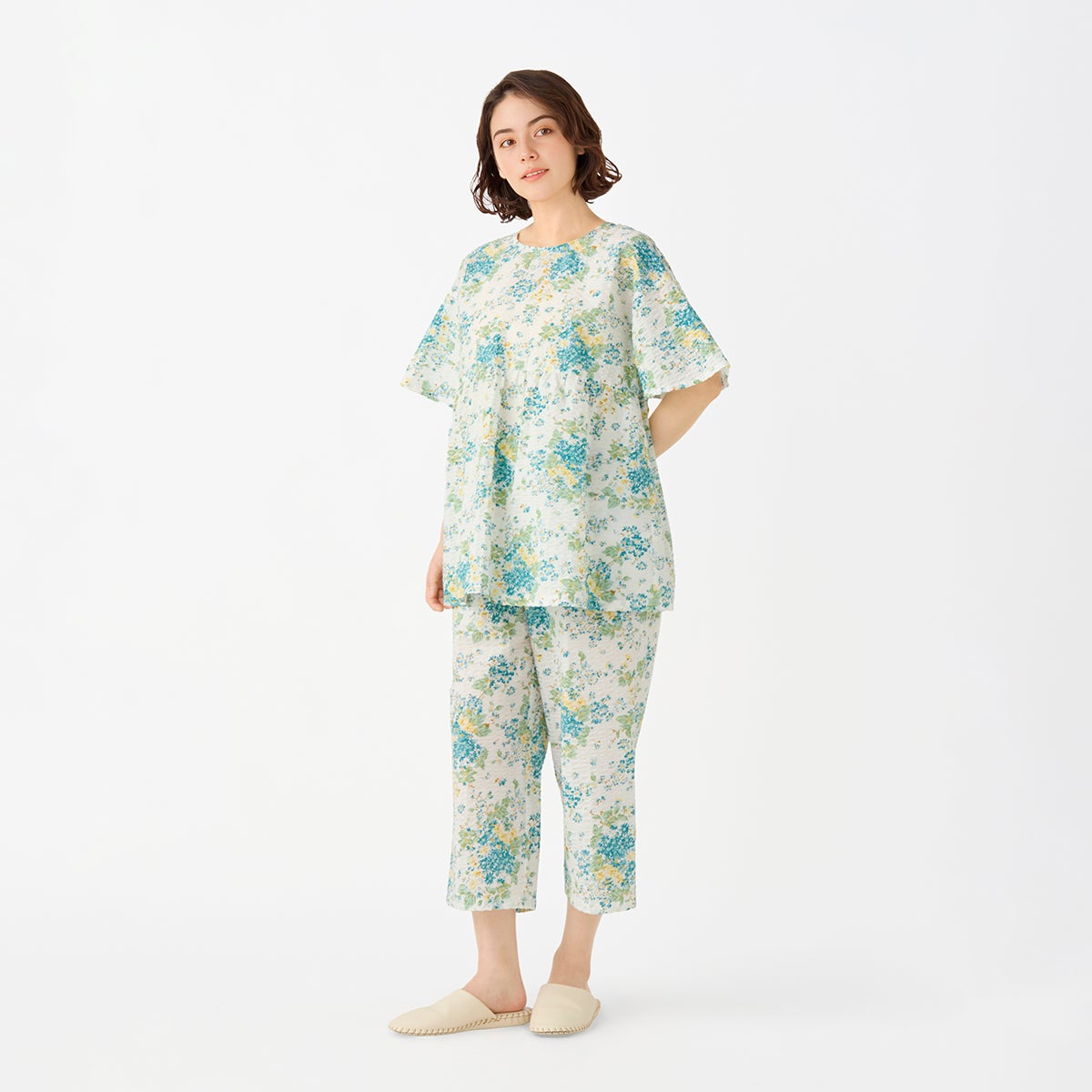 新品未使用　KID BLUE フローラルパジャマ 26フローラルガーデンN[5分袖パジャマ] | KID BLUE OFFICIAL ONLINE STORE